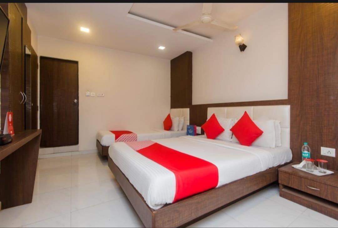 Hotel V.G Mumbai Luaran gambar